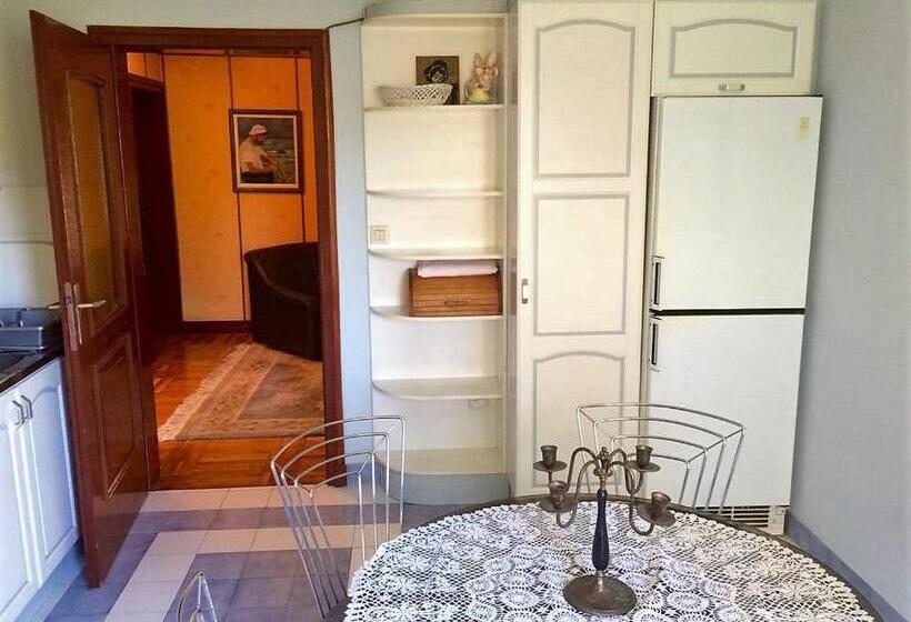 پانسیون Guest House Vila Eli