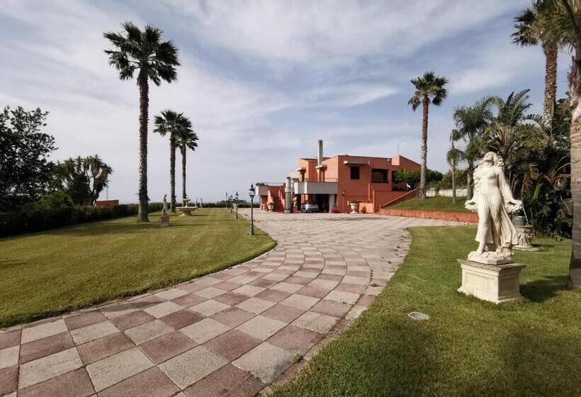 بنسيون Il Giardino Monticciolo