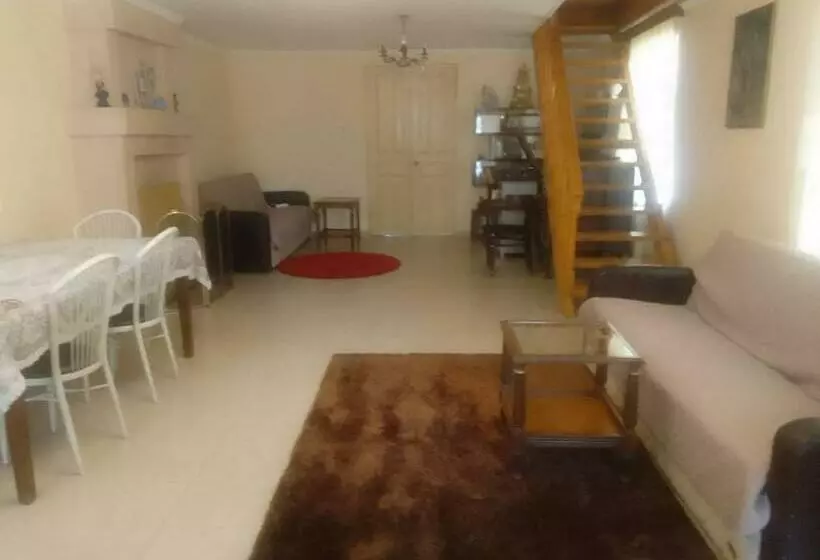 Majatalo Nino Apartement Zugdidi
