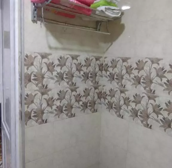 Majatalo Nino Apartement Zugdidi