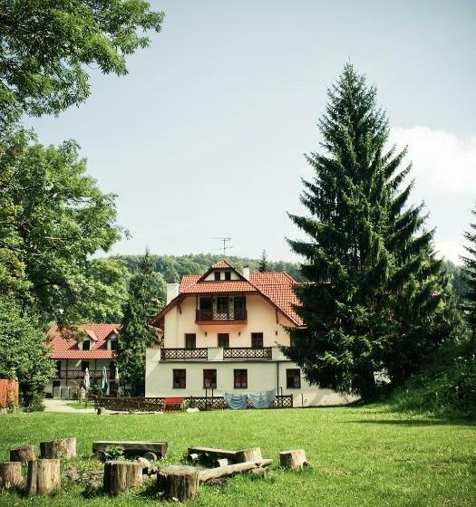 بنسيون Penzion U Ráztoky