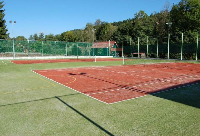 بنسيون Penzion U Ráztoky