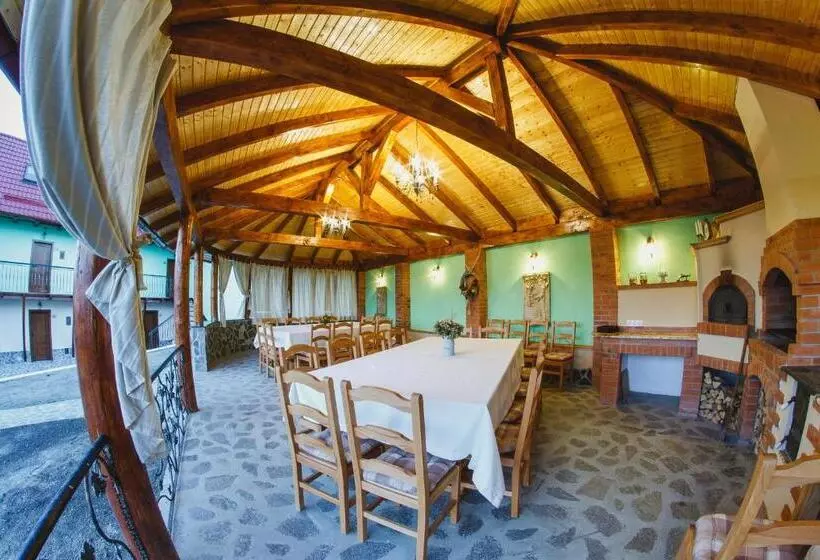 ペンション Cabana Dintre Vii