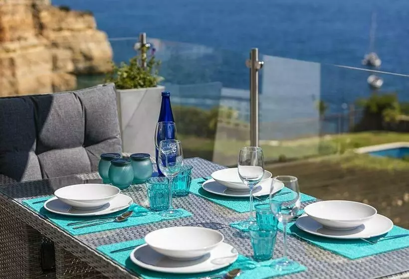 ペンション Villa Benagil With Stunning Views And Roof Terrace With Private Heated Pool