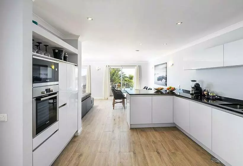 ペンション Villa Benagil With Stunning Views And Roof Terrace With Private Heated Pool