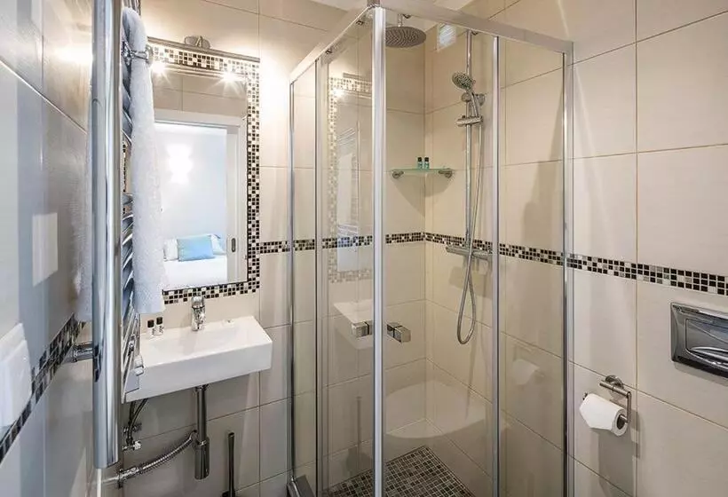 ペンション Villa Benagil With Stunning Views And Roof Terrace With Private Heated Pool