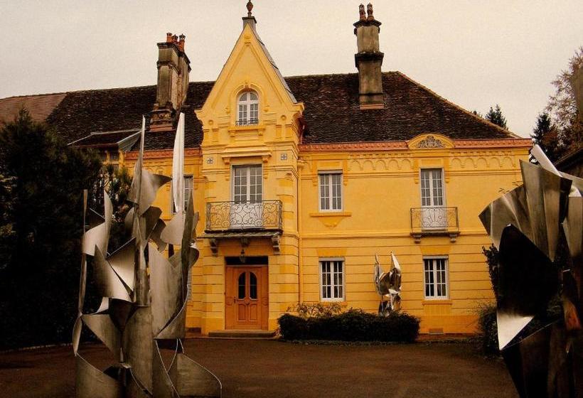 بنسيون Villa Des Capucins