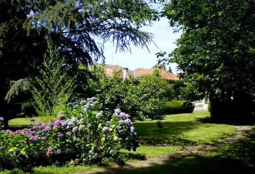 Majatalo Villa Des Capucins