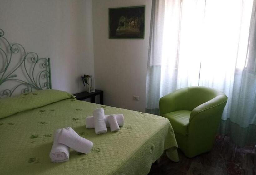 Bed and Breakfast Scilla A Vinedda