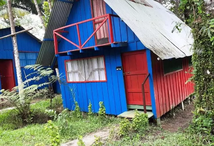 Hotelli Cabañas Alto Del Aguila