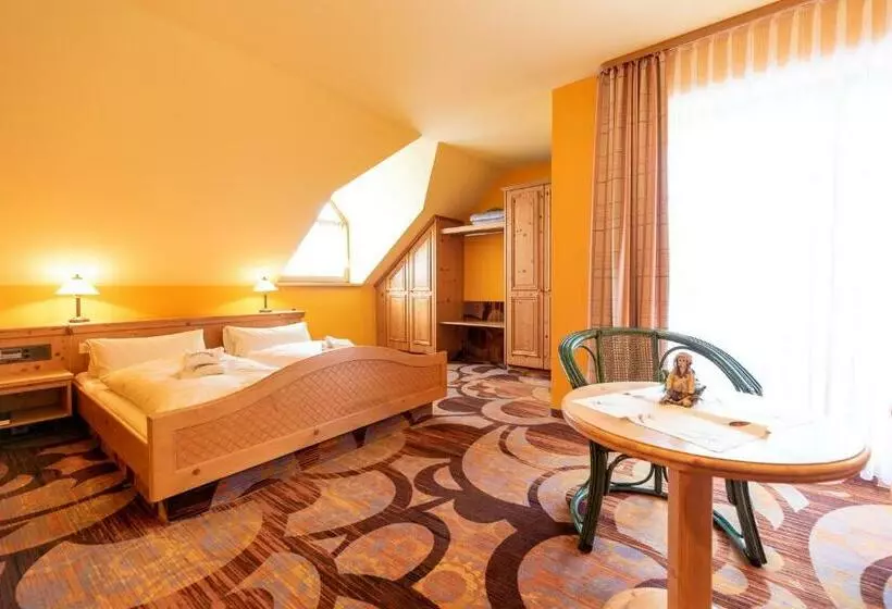 ホテル Flößerstube