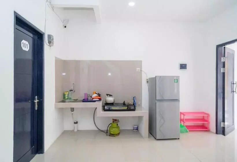 ホテル Koolkost Syariah @ Jl Kelapa Dua Raya Tangerang