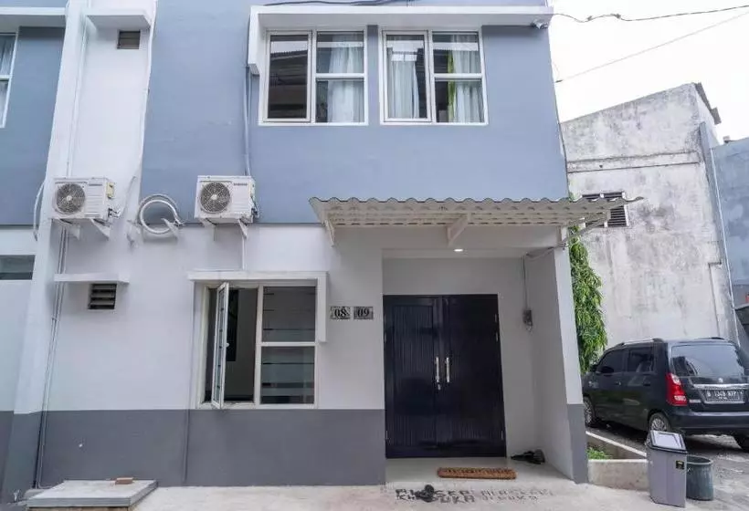 ホテル Koolkost Syariah @ Jl Kelapa Dua Raya Tangerang