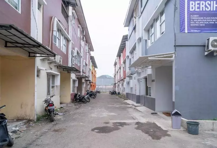 ホテル Koolkost Syariah @ Jl Kelapa Dua Raya Tangerang