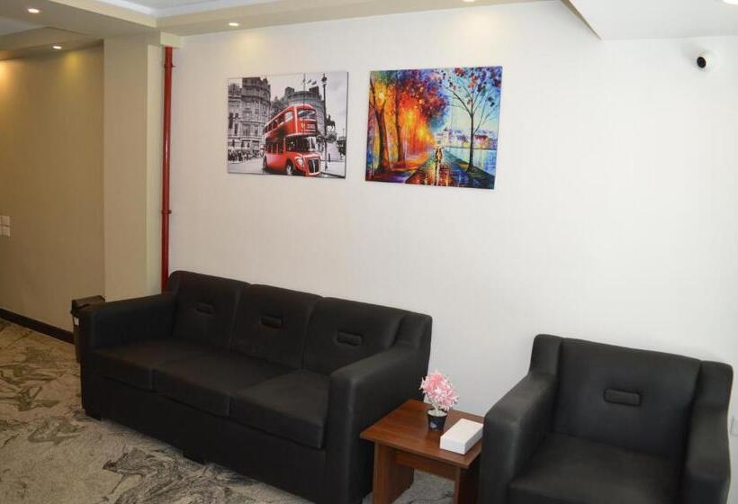 هتل Royal Inn Residence