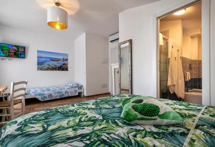 ペンション Dery Alghero Holiday Rooms