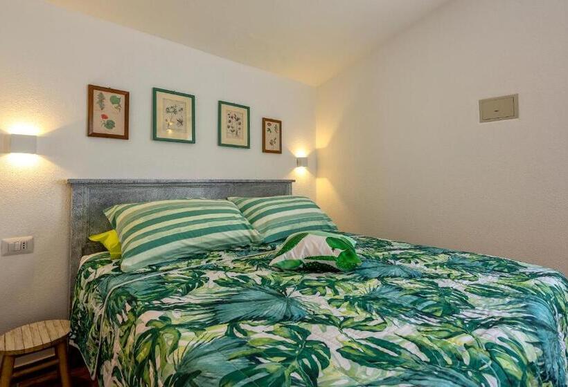 بنسيون Dery Alghero Holiday Rooms