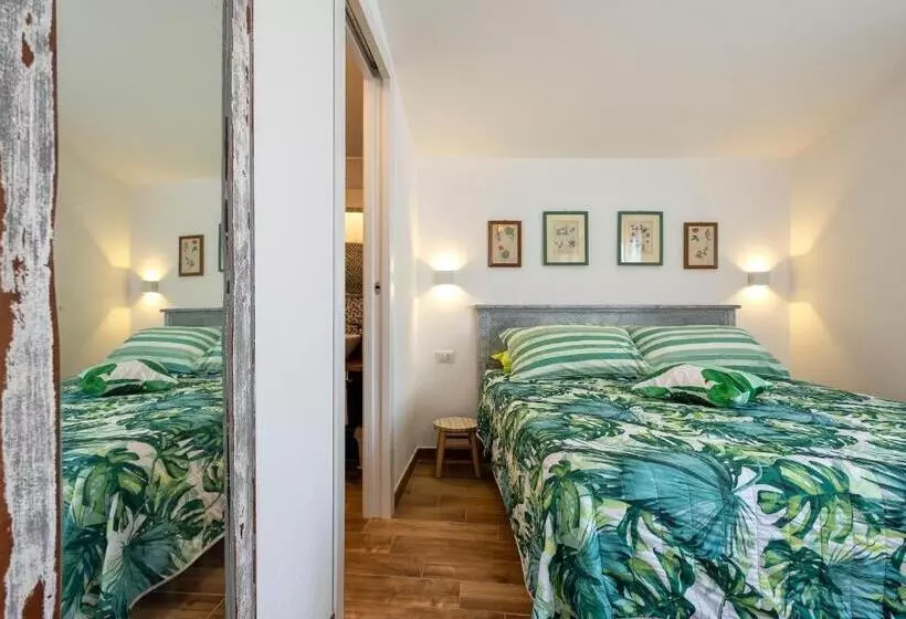 ペンション Dery Alghero Holiday Rooms
