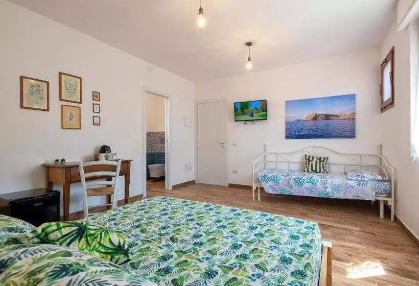 ペンション Dery Alghero Holiday Rooms