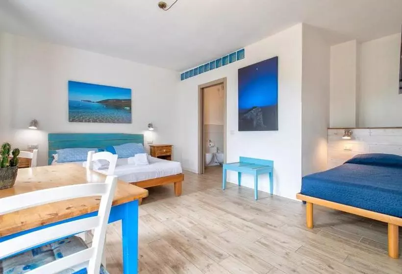 ペンション Dery Alghero Holiday Rooms