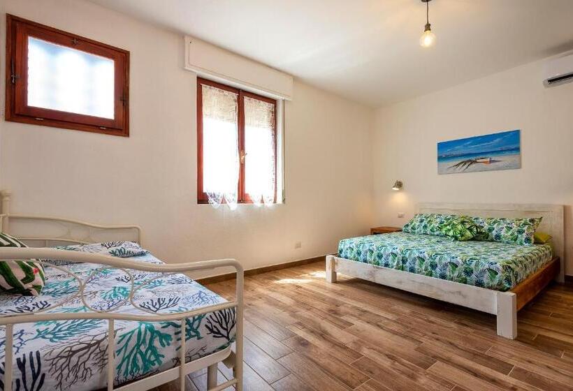 بنسيون Dery Alghero Holiday Rooms