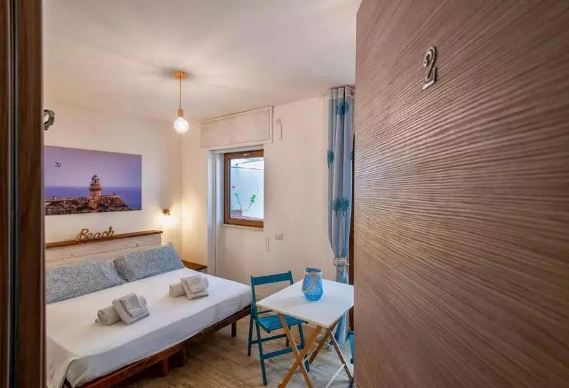 ペンション Dery Alghero Holiday Rooms