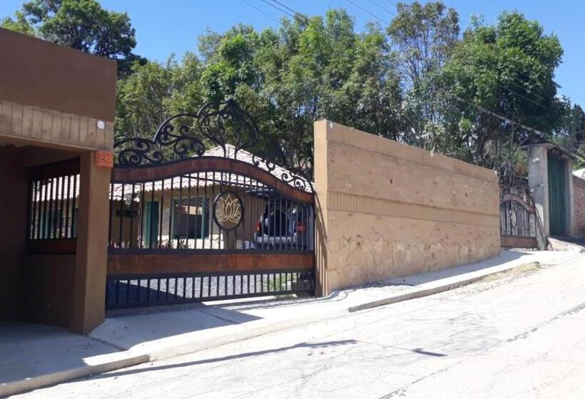 펜션 El Renacimiento By Indian Palace