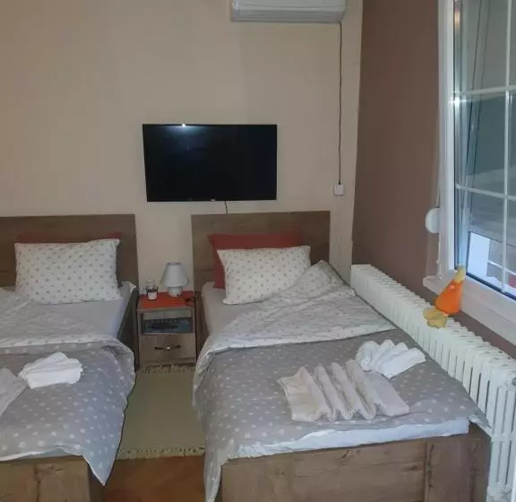 پانسیون Guest House Jasmin