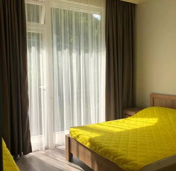 پانسیون Guest House My Home