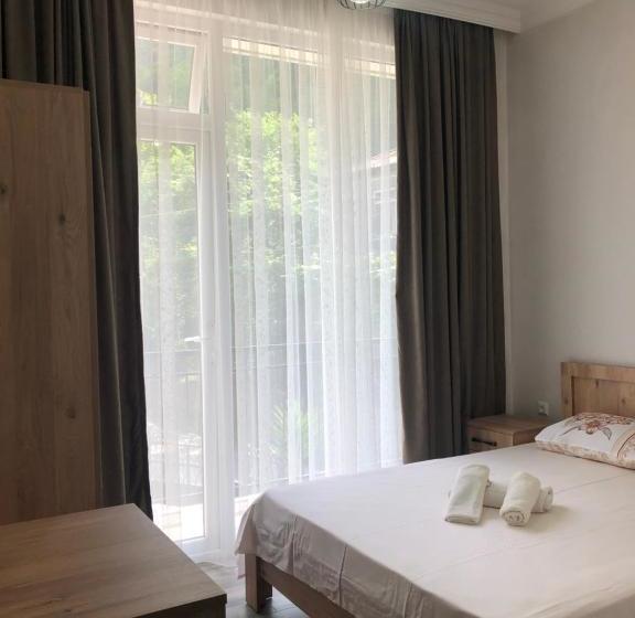 پانسیون Guest House My Home