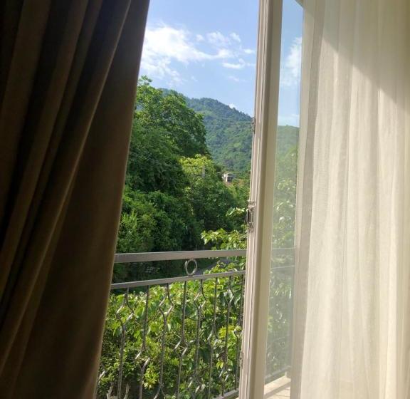 پانسیون Guest House My Home