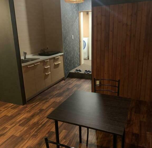 호스텔 プチホテル苫小牧ステーション