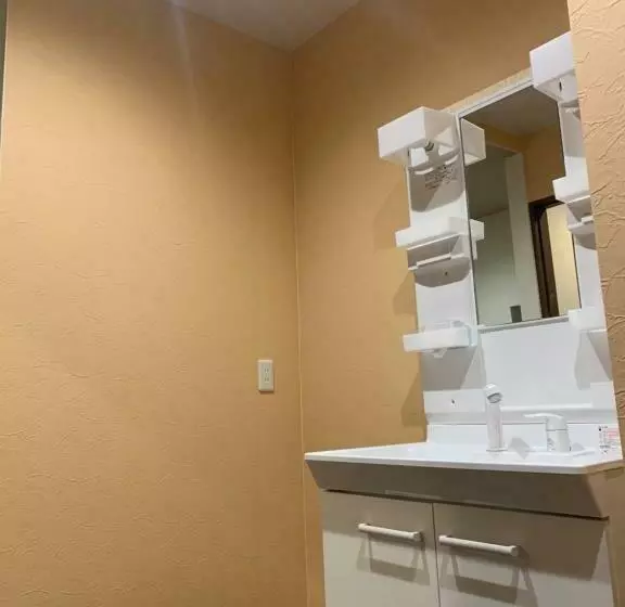 Retkeilymaja プチホテル苫小牧ステーション