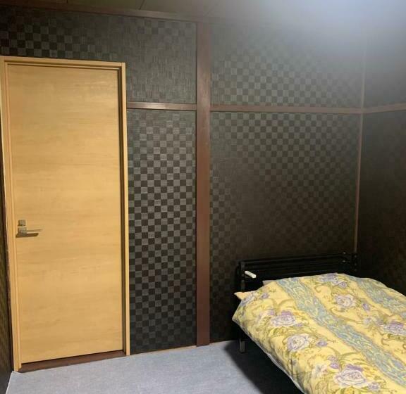 호스텔 プチホテル苫小牧ステーション