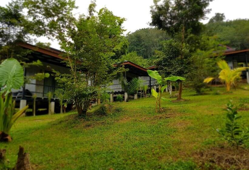 تختخواب و صبحانه Annie Meen S Place Koh Yao Noi