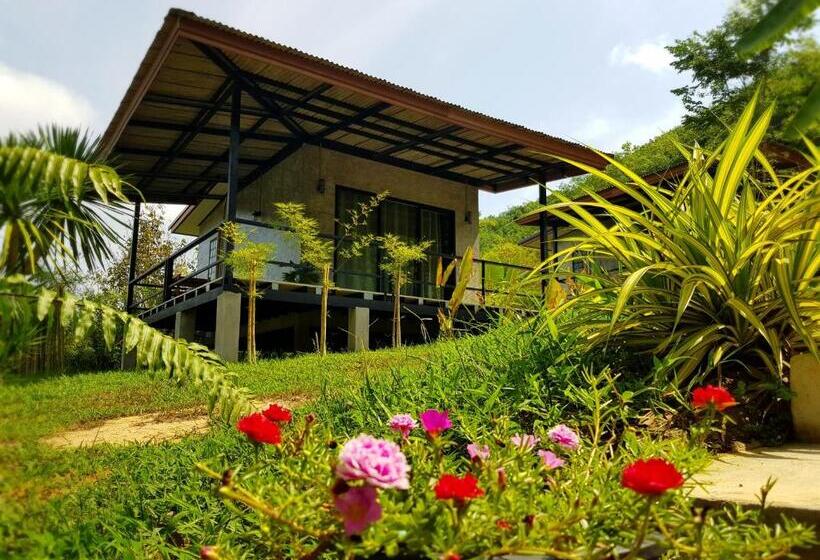 تختخواب و صبحانه Annie Meen S Place Koh Yao Noi