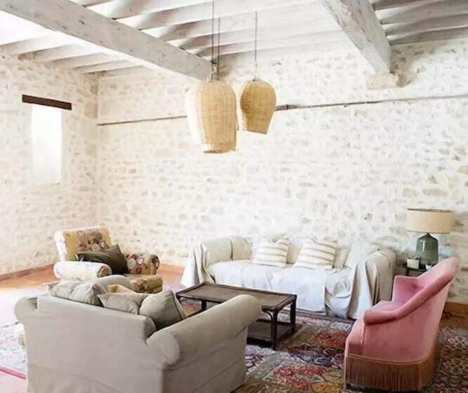 Aamiaismajoitus (B&B) Le Château Réal