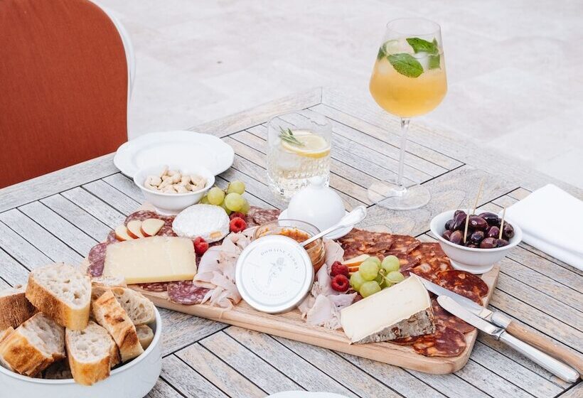 住宿加早餐 Le Château Réal