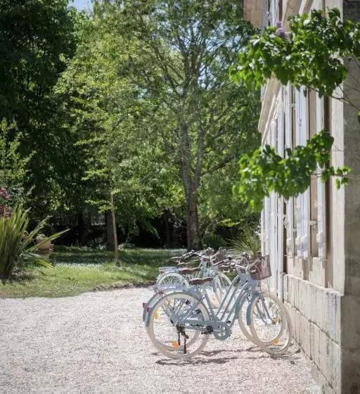 Aamiaismajoitus (B&B) Le Château Réal
