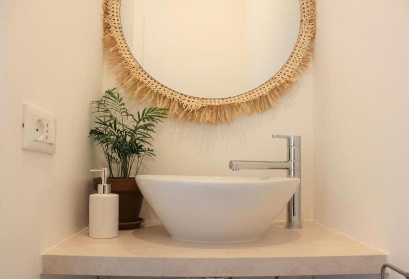 Nocleg ze śniadaniem Pathos Guest House