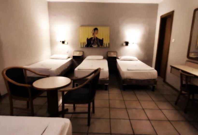 هاستل Sliema Chalet