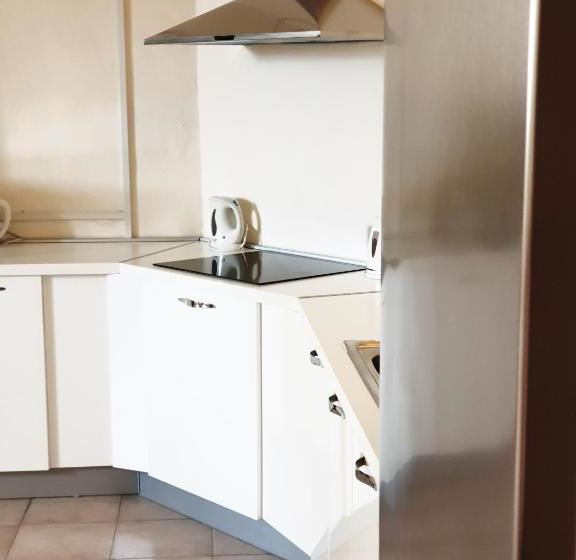 هاستل Sliema Chalet