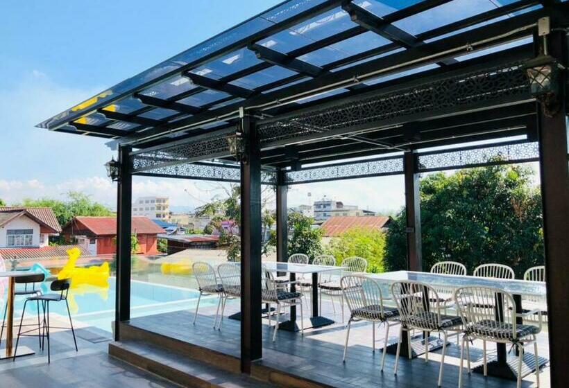 Отель Huern Kan Thong