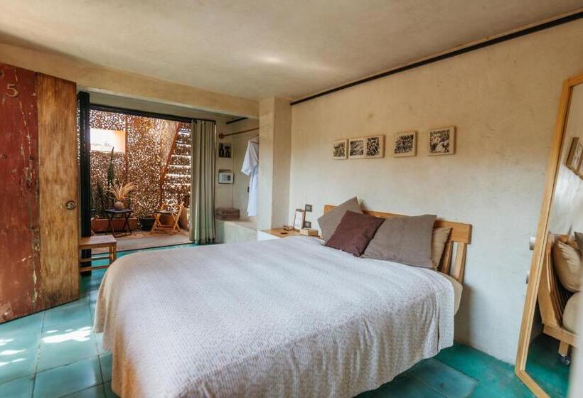 Отель Boulenc Bed And Bread