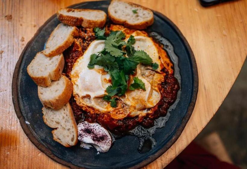 Отель Boulenc Bed And Bread