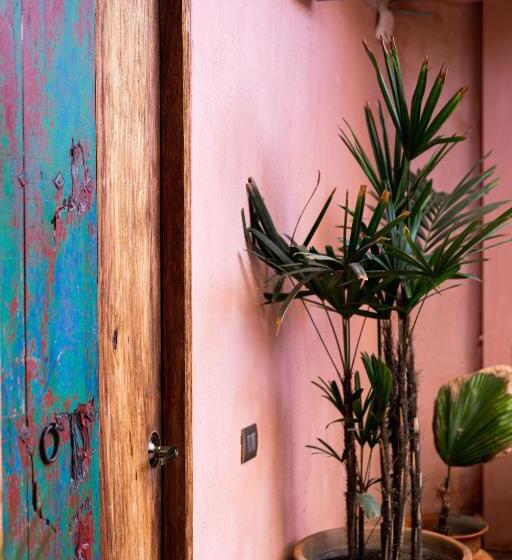 Отель Boulenc Bed And Bread