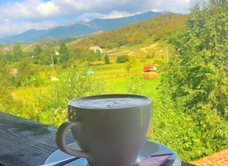 Kolochava Hotel & Restaurant