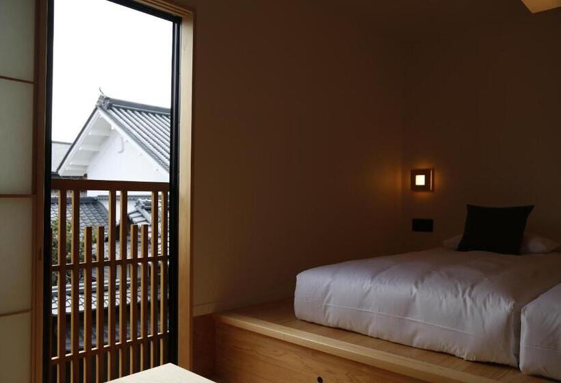 בית מלון כפרי Yubune