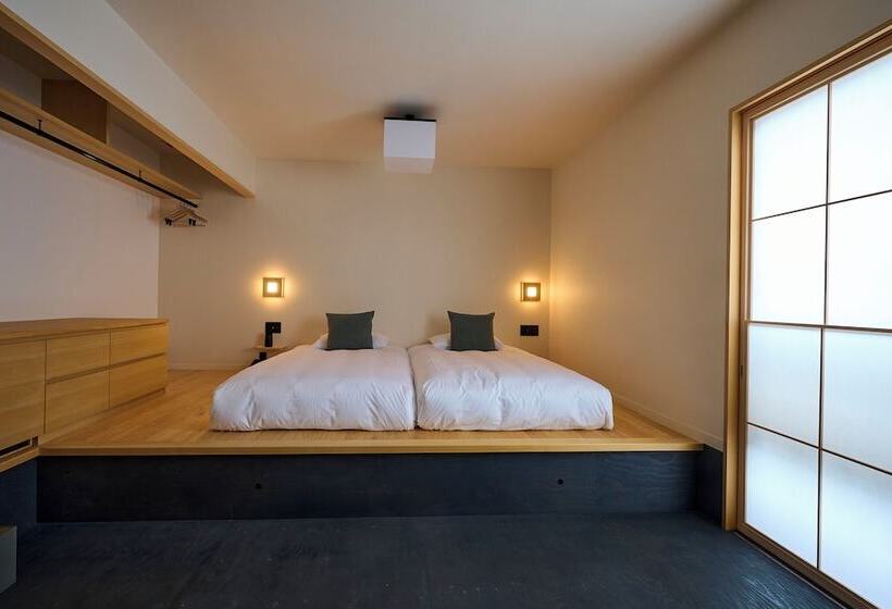 בית מלון כפרי Yubune