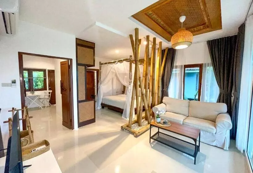 پانسیون Baan Phuvara Retreat   Romantic Jacuzzi Mountain View Villas